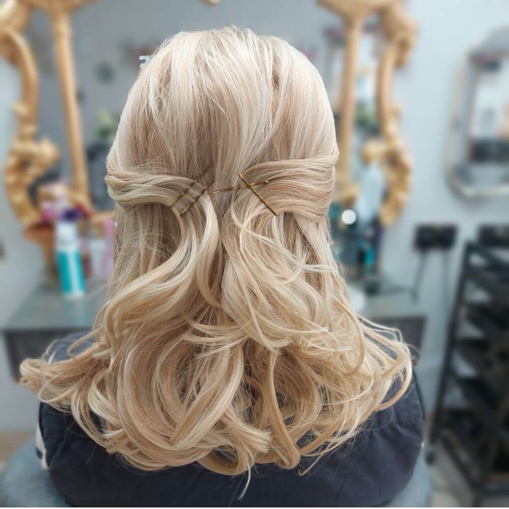 Stranded 16" One Piece Curly Clip-in Hair Extension - Colour #16/613 Sweetheart - Image 4